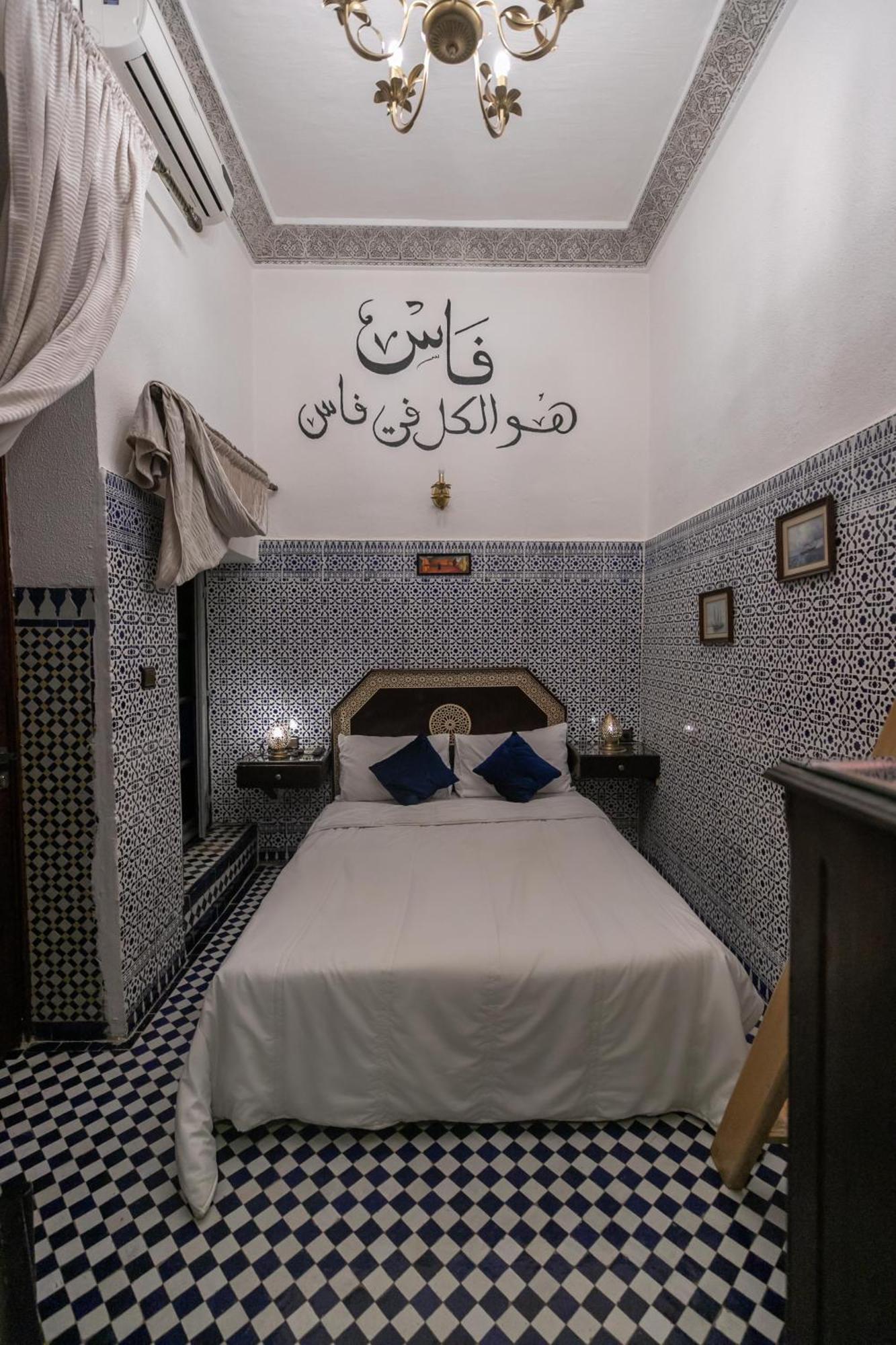 Riad Nayum Фес Екстер'єр фото