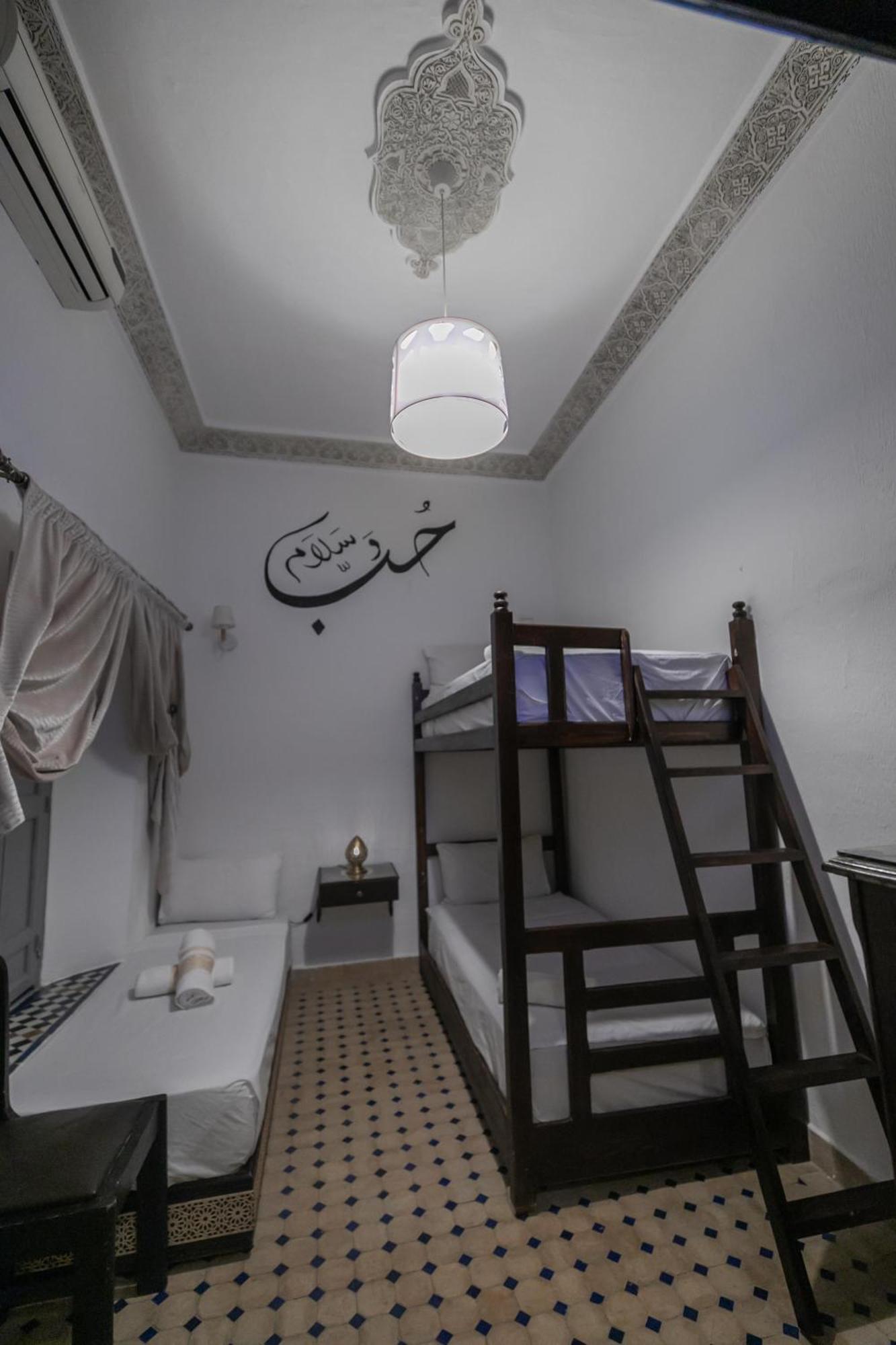 Riad Nayum Фес Екстер'єр фото